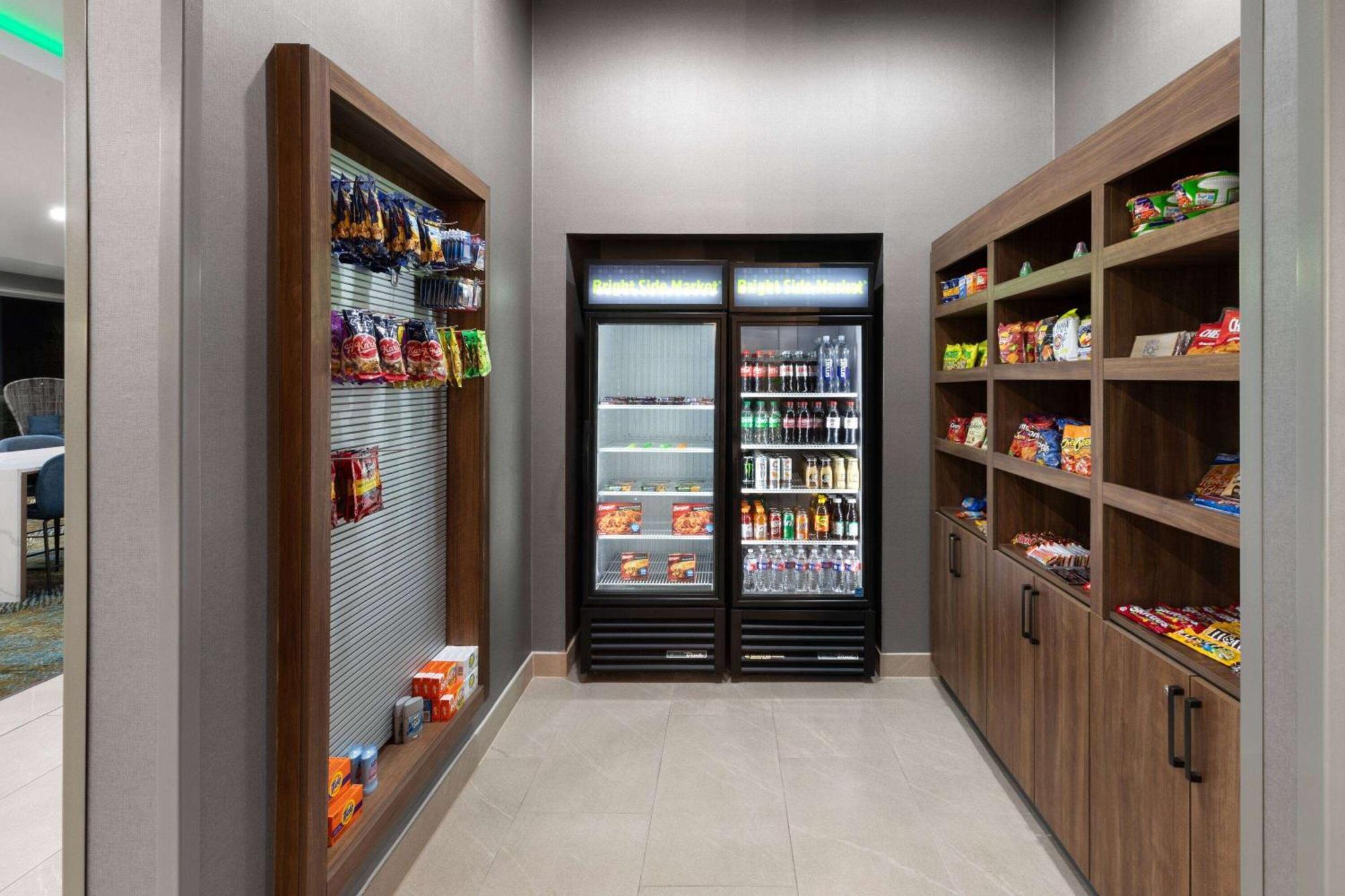 La Quinta Inn & Suites By Wyndham San Antonio At The Rim מראה חיצוני תמונה