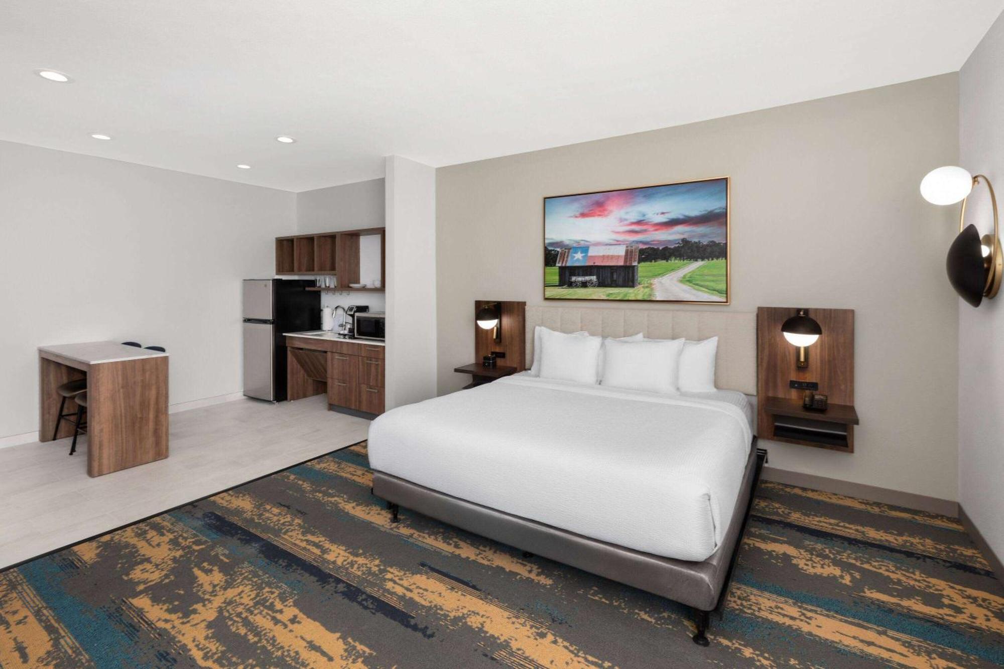 La Quinta Inn & Suites By Wyndham San Antonio At The Rim מראה חיצוני תמונה